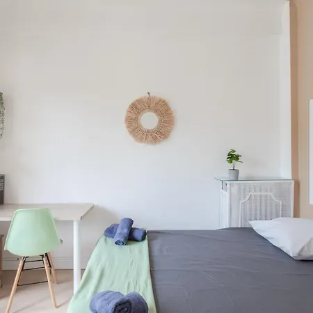 26 , La Riviera Daire
