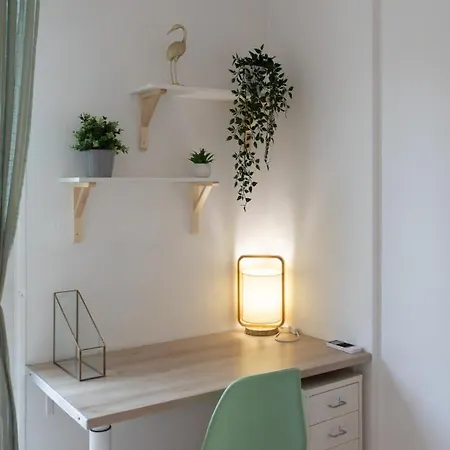 26 , La Riviera Appartement *