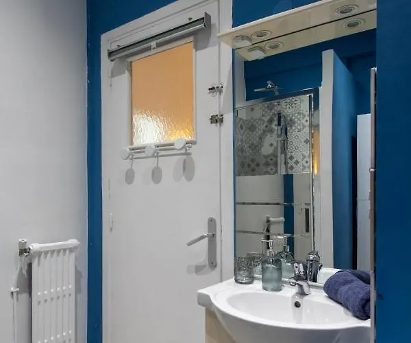 26 , La Riviera Apartman